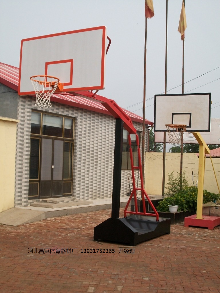 学校篮球架生产厂家-- 盐山昌冠体育器材厂