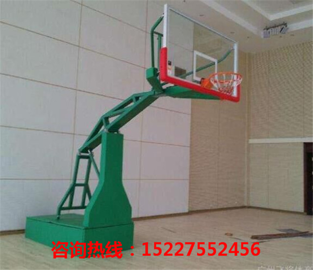 广西有机玻璃篮球架供应商 广西有机玻璃篮球架批发价格-- 南宁越诚体育器材制造有限公司
