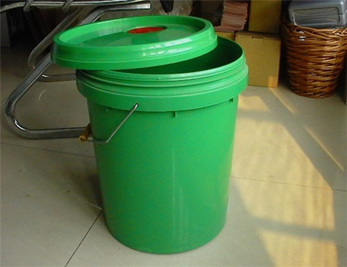山东25公斤塑料桶供应商 山东25公斤塑料桶生产厂家-- 山东庆云塑料桶制品有限公司