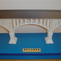 板拱式渡槽模型