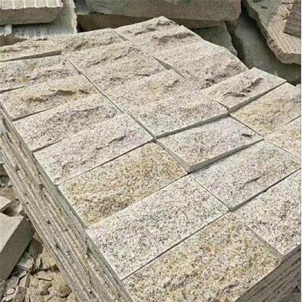 黄锈石蘑菇石-- 汶上县锦东石材有限公司